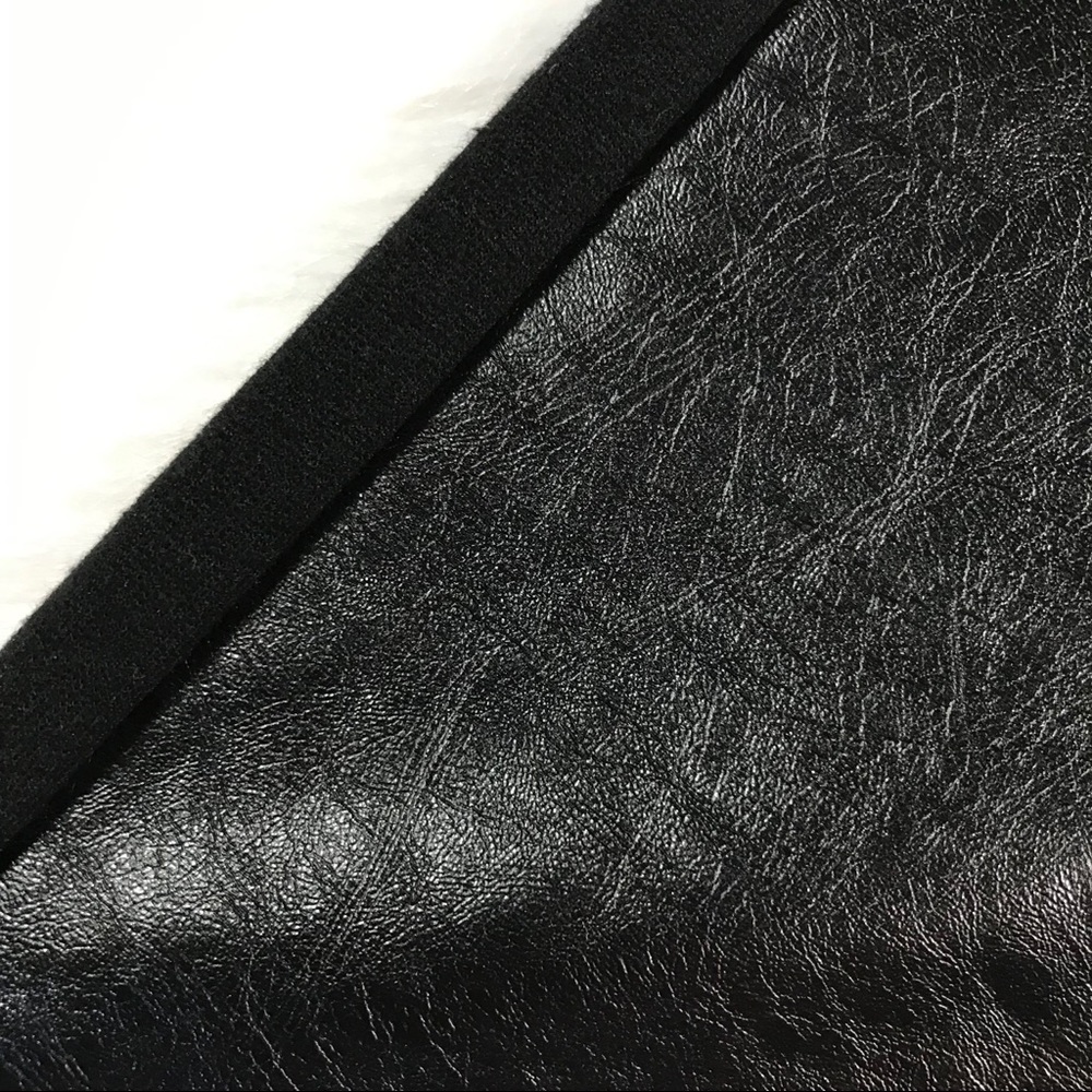 Faux Leather Leggings Sz M - Picture 4 of 7